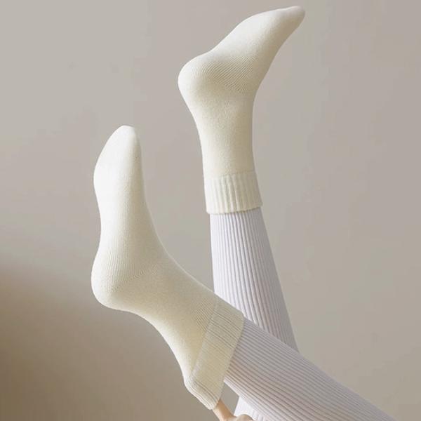 Custom Logo Anti Slip Warm Home Socks Soft Indoor Fluffy Grip Socks