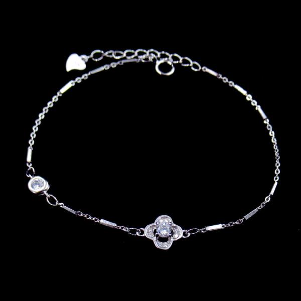 Buy Elegant 925 Silver Tennis Bracelet / Cubic Zirconia Wedding Necklace at wholesale prices