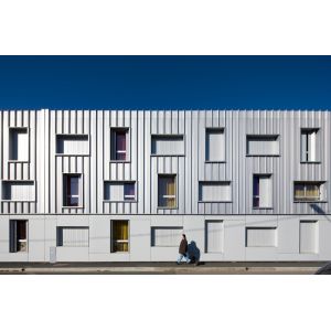 Prefab Steel Structure Building with H-Section Beams CE Certified