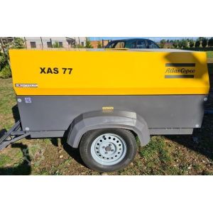 Industrial Grade Portable Compressor XAS77E with FAD 4.2 M³/min and Black Color