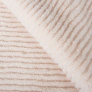 Soft Short Fur Faux Fur Fabric for Coat Width 58/60 Solid Pattern Advanced