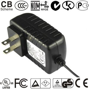 FCC CE RoHS 12V 1A POWER ADAPTER 12W FOR LED/CCTV