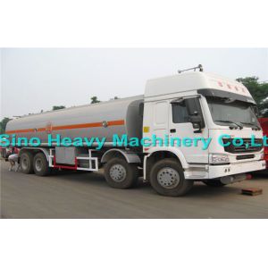 SINOTRUK HOWO 8x4 38000L Oil Tanker Truck with 400L Fuel Tank , 380 Horsepower