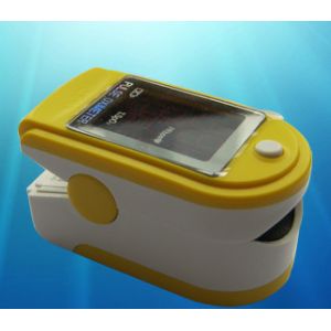 Quality Small Child Fingertip Pulse Oximeter Readings Custom for sale