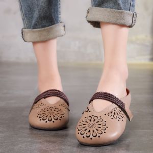 S066 Boutique retro hand-carved hollow women's shoes, leather feet, velcro, flat