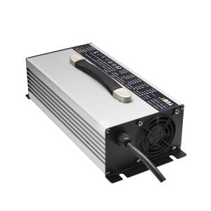 12V 90A Automatic Trickle Solar Battery Charger Economic Design