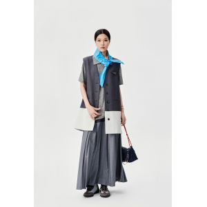 Dark Colored Contrasting Patchwork Suit Vest With A Niche Design Sense , Loose Sleeveless Jacket With Fringed Edges