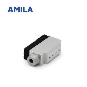 Width 18mm Mini Foam Vacuum Gripper With Alumina Body