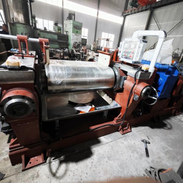 Durable XK-400 Two Roll Rubber Mixing Mill Machine With Friction Ratio 1 1.27 And Roller D*L Mm Φ400X1000