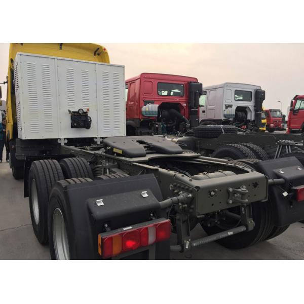 10 Wheels SINOTRUK HOWO Tractor Truck 6X4 371 HP ZZ4257S3241V Tractors And Trucks