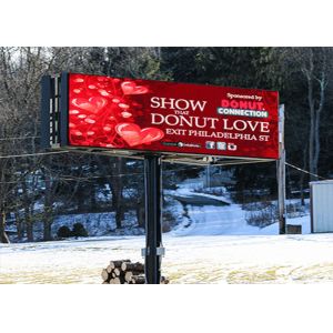 Giant Commercial Outdoor P10 Led Advertising Screens Waterproof High Resolution