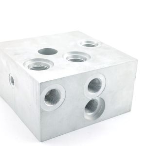 CNC Machine OEM Customer Hydraulic Blocks CE Certified Metal Processing