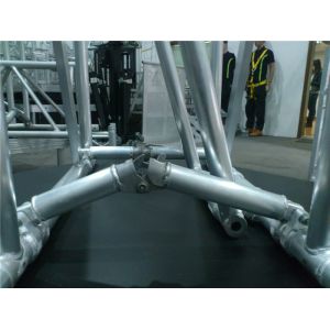 Cars Exhibitions Fast Folding Truss Silver 20m - 36m Max Span TUV