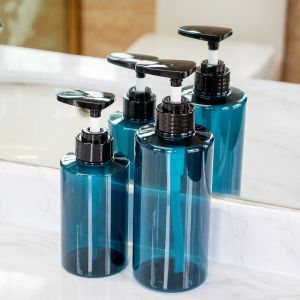 White Plastic Lotion Bottles with UV Electroplated Plastic Cap Material and PMMA Plastic Varieties