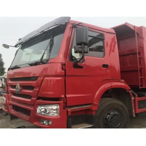 Sinotruk HOWO 8X4 371HP 50 ton used dump truck prices