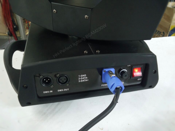 2015 For Christmas 230w Moving Head Beam Lights Double prism effect 6 + 16Hot wedding show