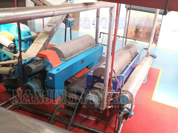 Horizontal China Decanter Centrifuge Larger Capacity Waste Water Treatment