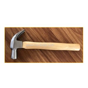 British type claw hammer with magnet