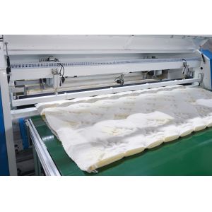 94 Inches CNC Roll Fabric Cutting Machine 10m/min Easy Maintance