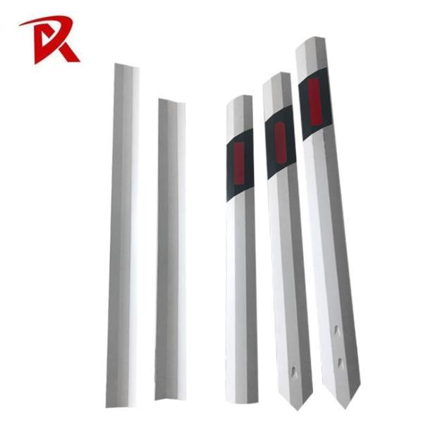 Flexible Reflective Delineator Posts Made from Durable PVC Providing High Impact Resistance and Performance in Harsh Weather
