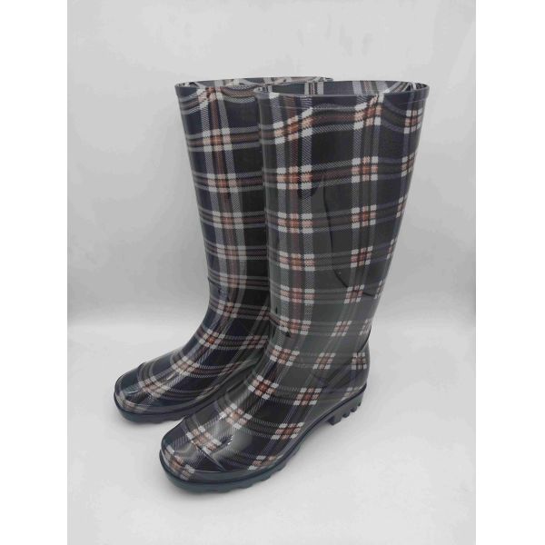Customized Female Rain Boots Non Slip Sole Womens Tall Gumboots Waterproof
