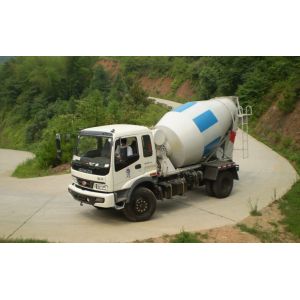6m3 Volumetric Concrete Truck , 4x2 Concrete Mixing Transport Truck
