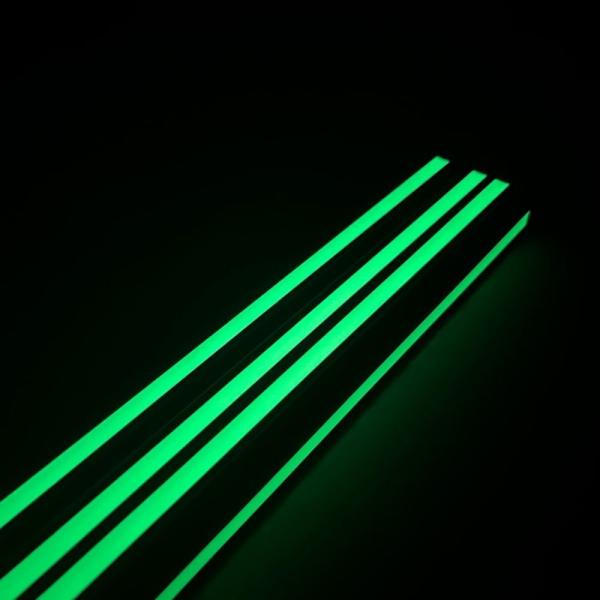 L Shape Photoluminescent Anti Slip Stair Nosing 8+ Hours Glow In The Dark Carton Packaging