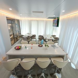 30 People Floating Aluminum Restaurant Boat , Two Story Boat Bar And Restaurant