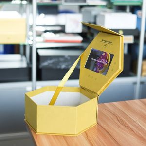 Professional Customization Golden Hexagon Video Packaging Box 7 Inch LCD Display