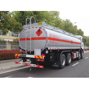 Shacman Delong Chemical Tank Truck Euro 6 80km/H Maximum Speed Fuel Tank Truck