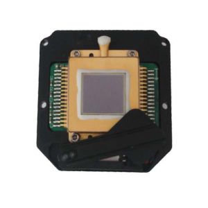 Infrared LWIR Thermal Imaging Camera Module Uncooled 384x288 VOx Longtime