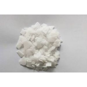 Quality Inorganic Raw Materials Potassium Hydroxide White Powder or Flaky Solid Strong Alkalinity and Corrosiveness for sale