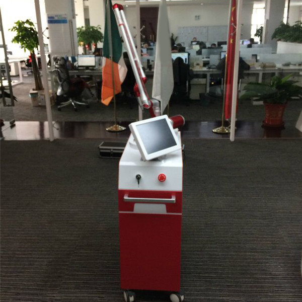 Factory directly sale 1300W Tattoo Laser Removal Machine