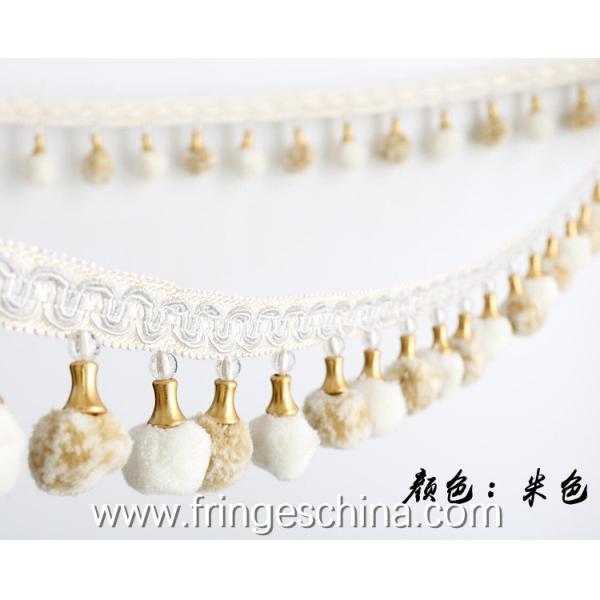 Machine producing OEM wholesale beautiful trimmings beaded pom pom fringes