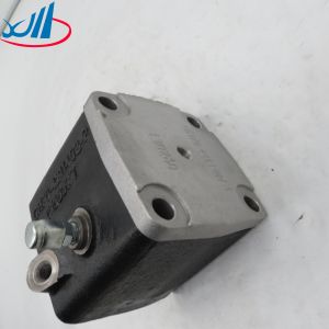 Iron Material Intermediate Cylinder For Truck QH70-4211402-2