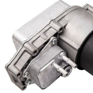 LR009570#1 Engine Parts Oil Cooler for