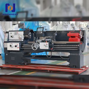 Metal Manual Lathe Machine CA6250 Horizontal Conventional Lathe Machine