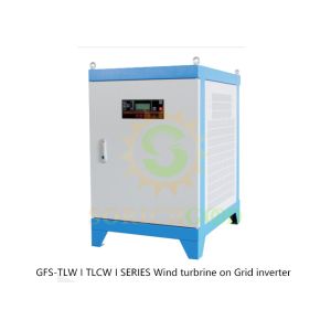 IP65 Hybrid Inverter For Outdoor Installation In Solar Energy Systems