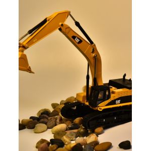 Alloy Excavator Model Cat 385c 1/64
