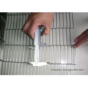 Flat Flex Wire Metal Conveyor Belts Loop Edge For Cleaning Machinery