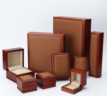 Buy Wooden Jewelry Boxes at wholesale prices