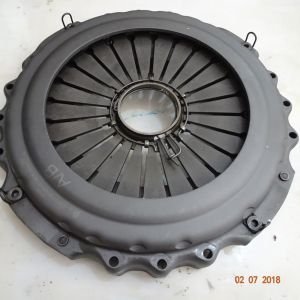 Truck parts Clutch pressure plate AZ9725160110