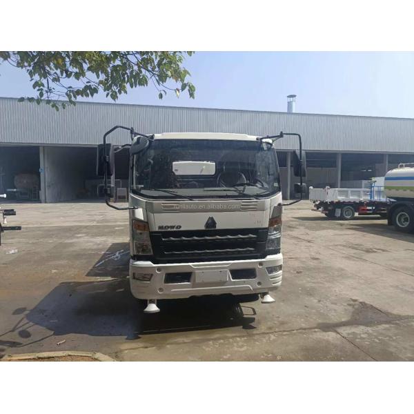 Good Quality HOWO 5000 Litres Water Tanker Truck Water Spray Watering Cart Water Truck