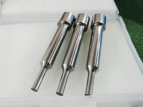 HSS Shoulder Die Punch Pins , Mirror - Polished Precision Mould Parts For