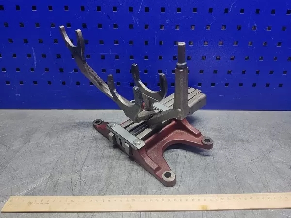 Mtz Tractor Parts Plug Housing Assembly 50-1702080-A for Mtz Tractor Part