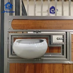 High Quality European Style Stables Galvanized Bamboo Filling Permanent Stables