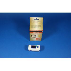 0.96'' Omron Fingertip Pulse Oximeter With 2 AAA Batterries
