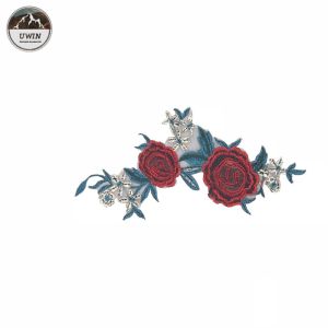 Customized Logo Embroidery Designs Patches / Iron On Flower Appliques Beautiful