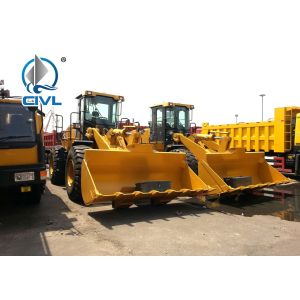 Model LW300KV Compact Wheel Loader With Bucket Volume 1.5-2.5CBM, Loading