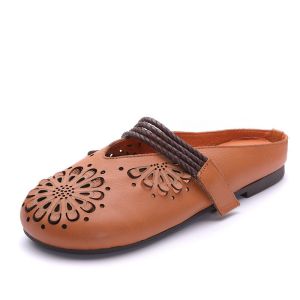S066 Boutique retro hand-carved hollow women's shoes, leather feet, velcro, flat